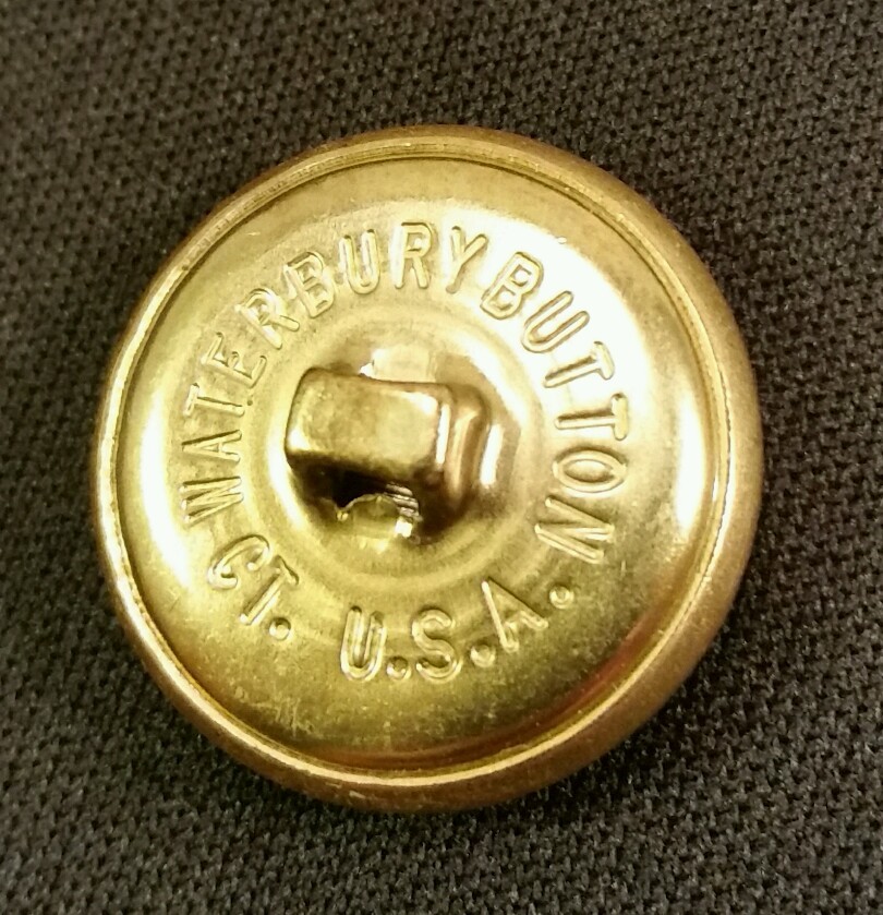 Waterbury Metal Buttons Lot of 10 Salzburg Heraldic Crest Gold Color 81290 NEW