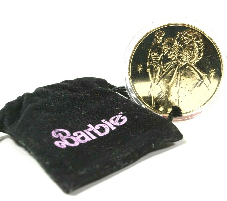 WORLD Barbie スペイン　バービー　最終値引き 71XSLU+5etL._UF894,1000_QL80_.jpg