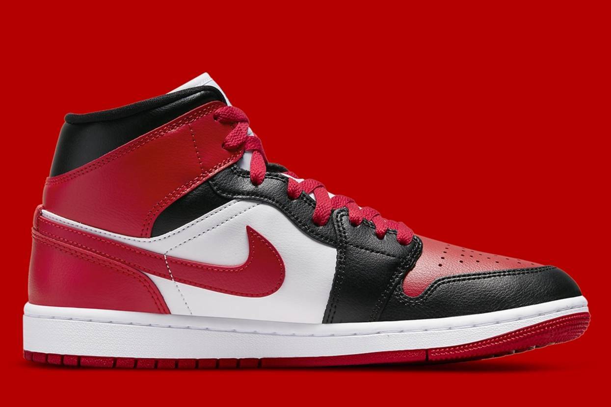 Pre-owned Jordan Nike Wmns Air  1 Alternate Bred Toe Red Black Bq6472-079 Us W8 - 12 Women