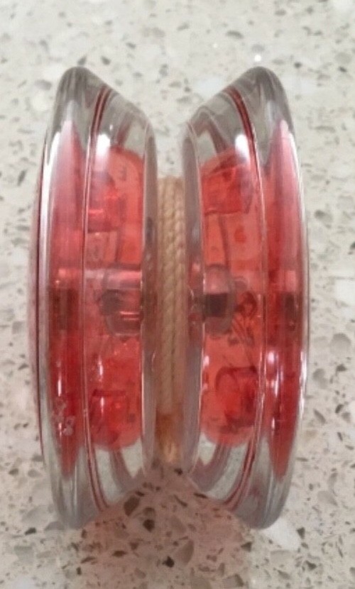 VINTAGE ~ YOMEGA FIREBALL SABER WING Yo-Yo ~ Red/Clear