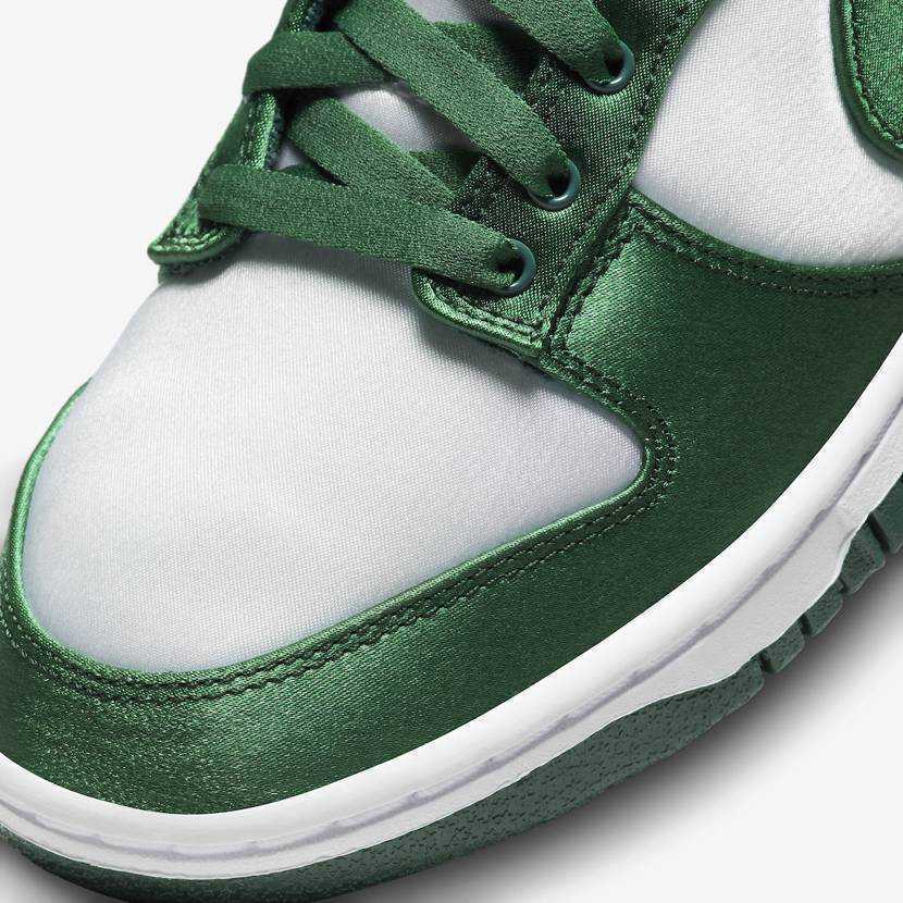 Pre-owned Nike Wmns Dunk Low Satin Green White Dx5931-100 Size Us 5-15 Brand