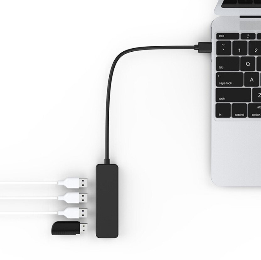 USB Hub 4-Port USB Port Expander USB Splitter Ultra Slim High Speed