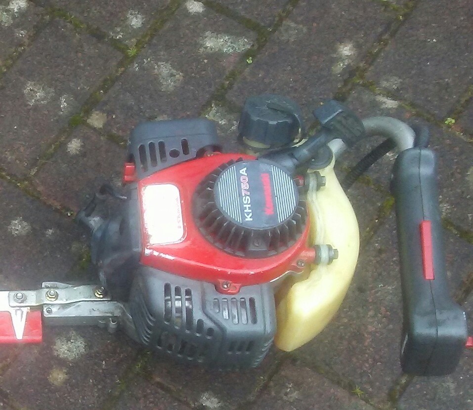 Kawasaki hedge trimmer (Single sided) In Good Working Order in