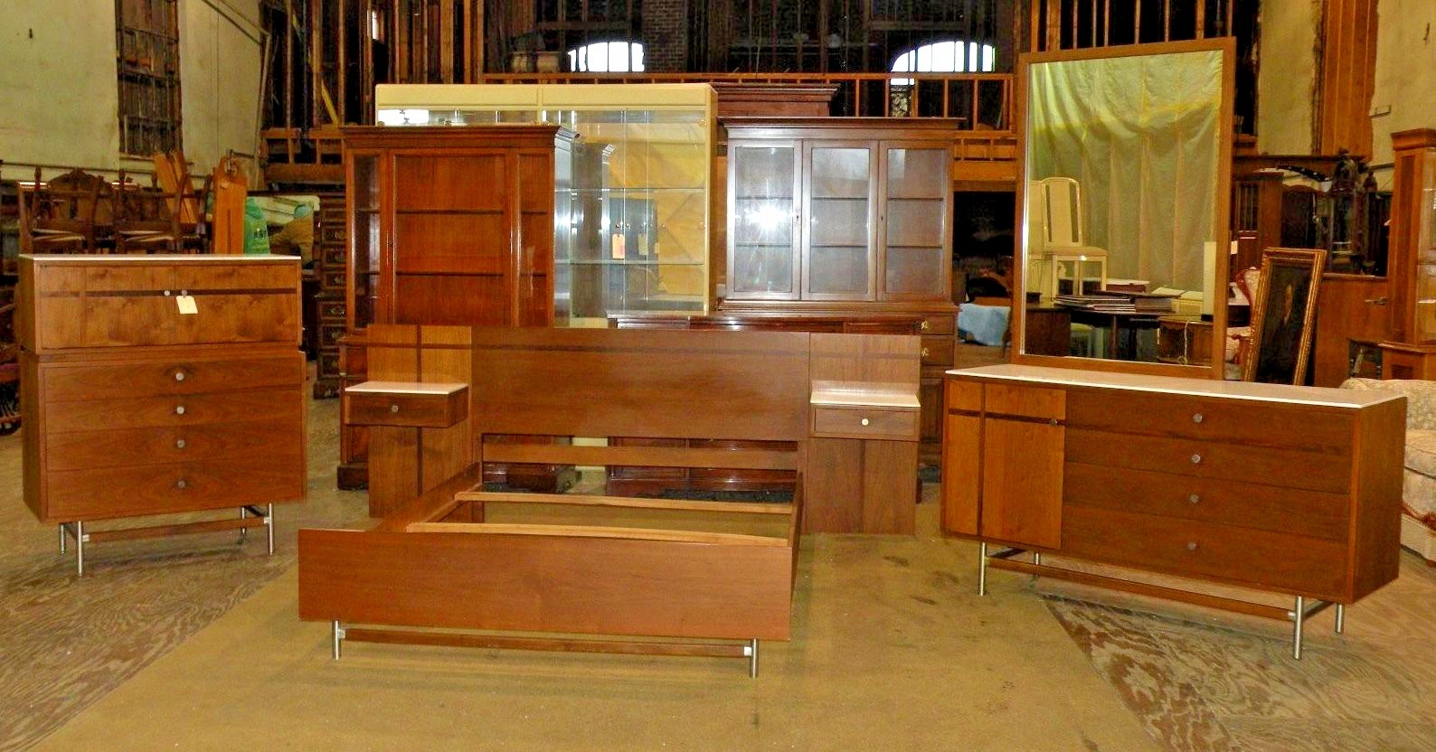 Kroehler Mid Century Modern Vintage Antique Bedroom Set Provenance A Pearsall