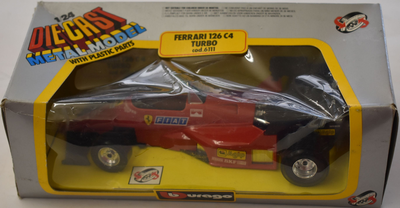 Bburago Ferrari 126 C4 Turbo 1/24(赤) Ferrari 126 C4 Turbo