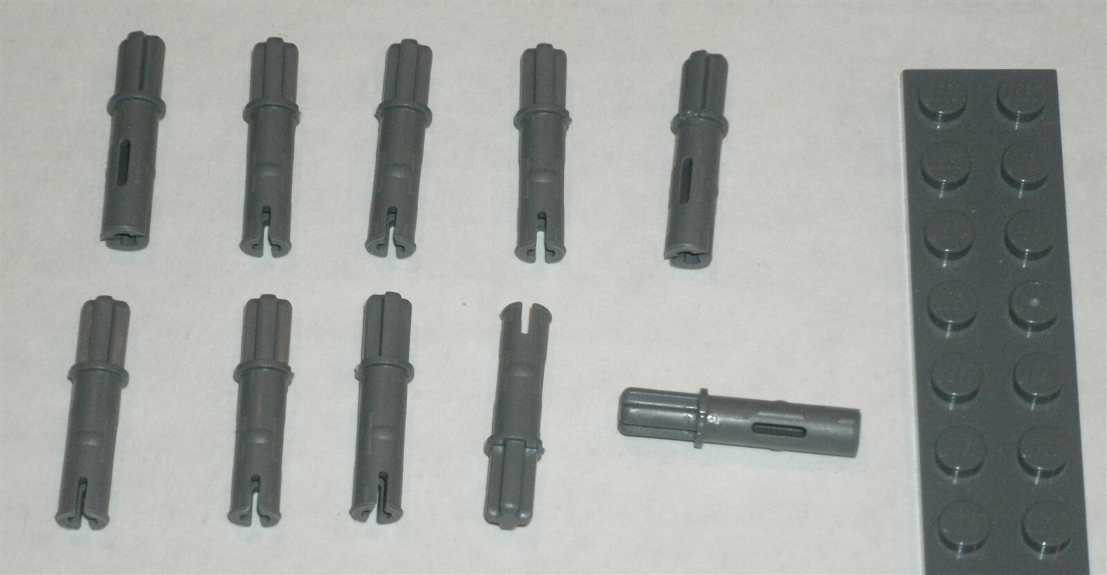 LEGO NEW Dark Stone Grey Axle Pin 3 (10x) 6015356 Brick