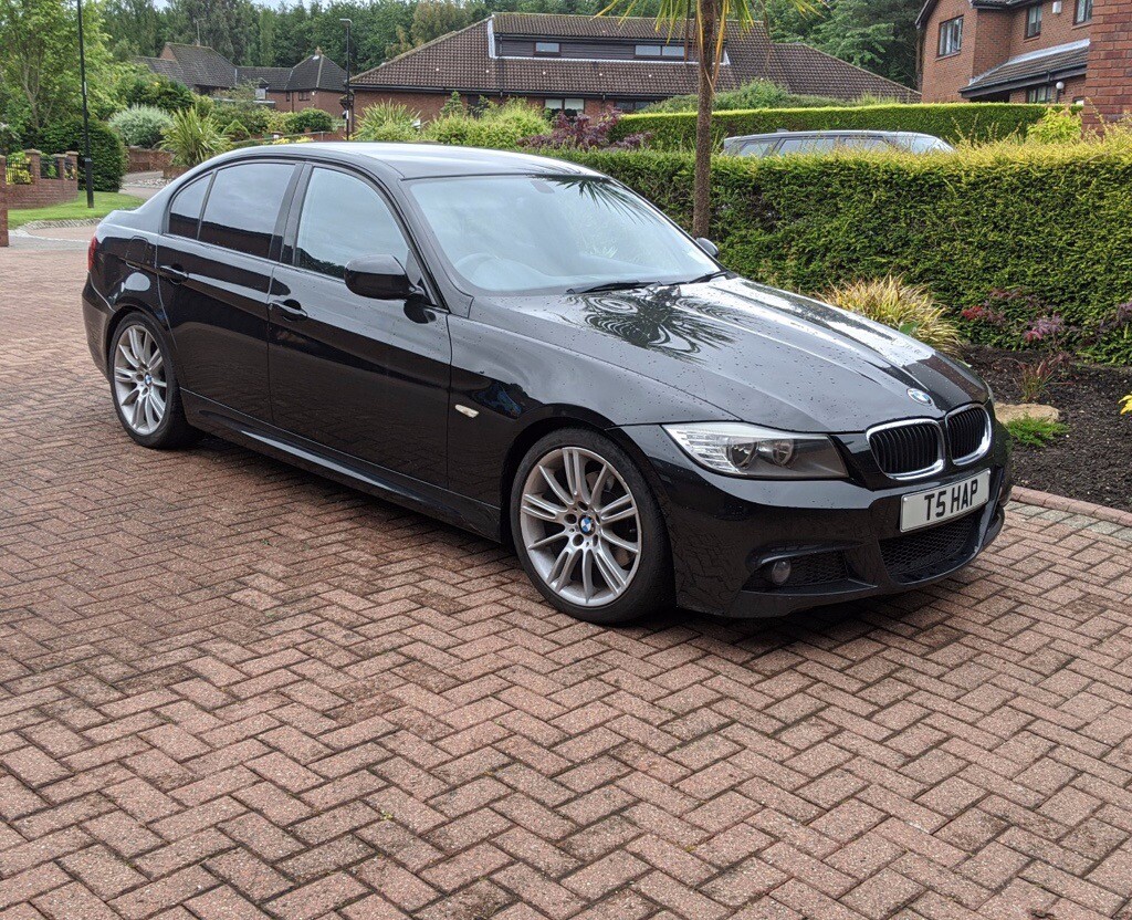 Bmw 320 black