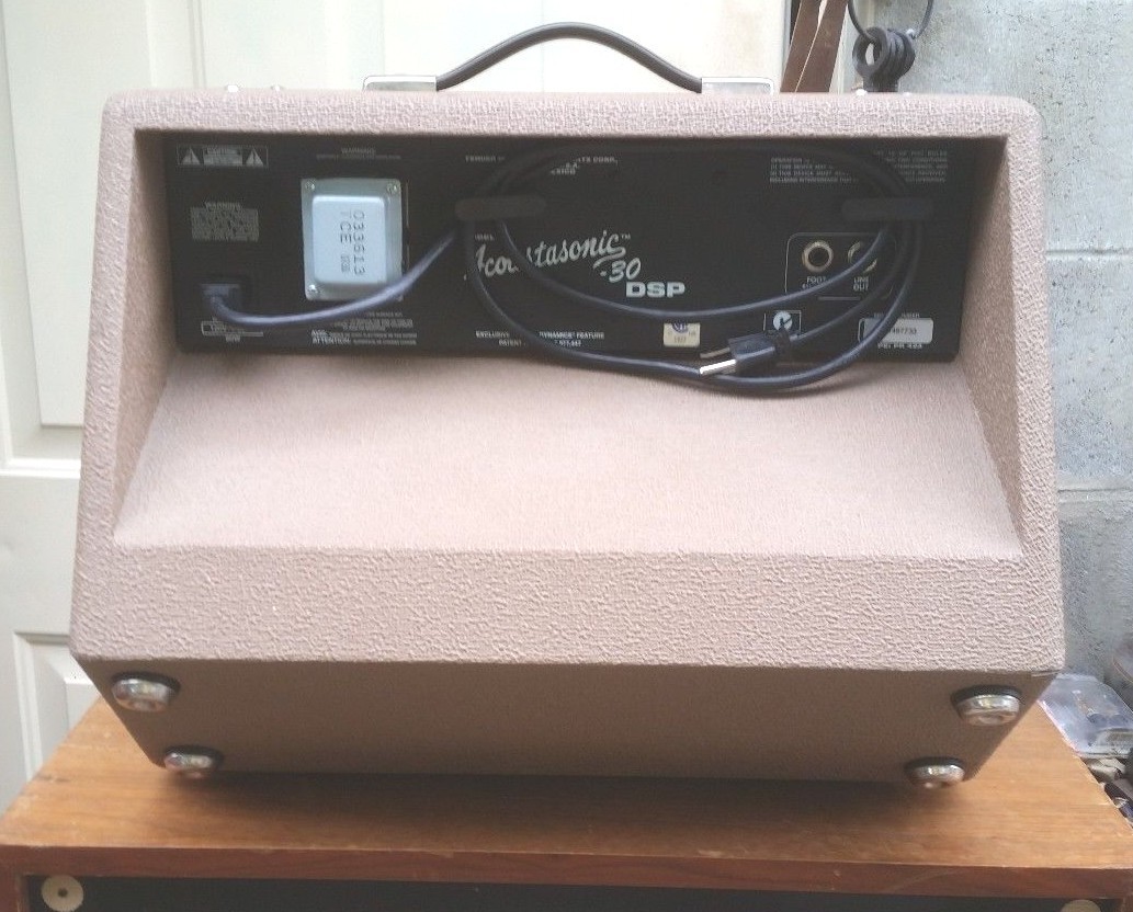 VINTAGE FENDER ACOUSTASONIC 30 AMPLIFIER