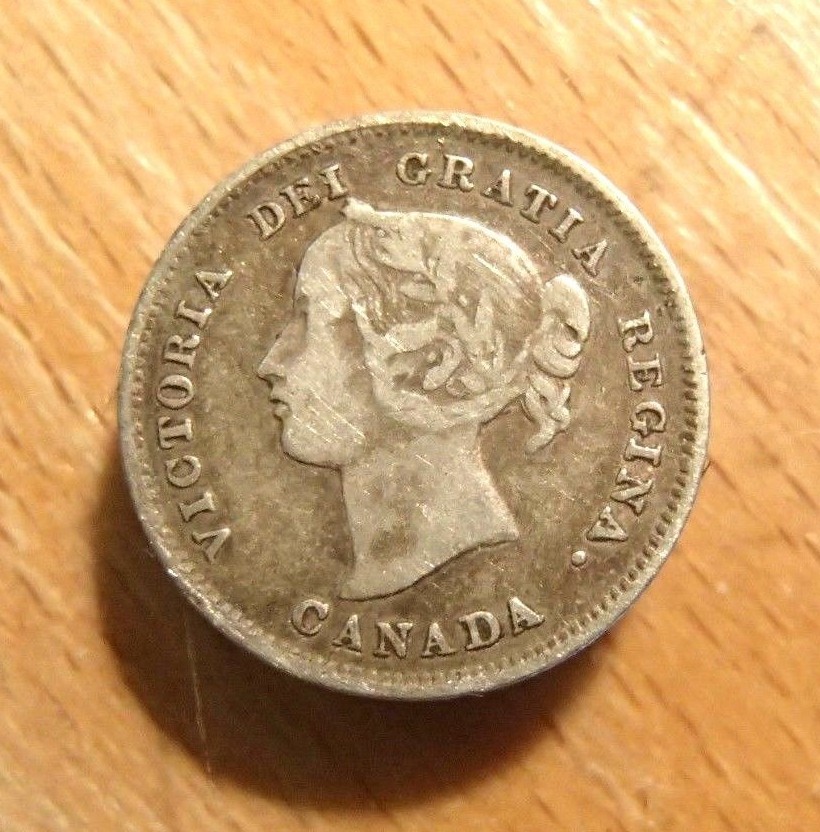 1901 CANADA 5 CENT SILVER QUEEN VICTORIA COIN NICE CIRCULATED COIN #1