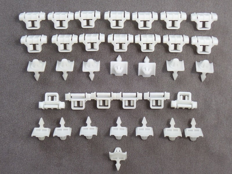 50 Zierleisten Klammern Clips Beplankung FÃ¼R Mercedes W124 W201 A0019885181