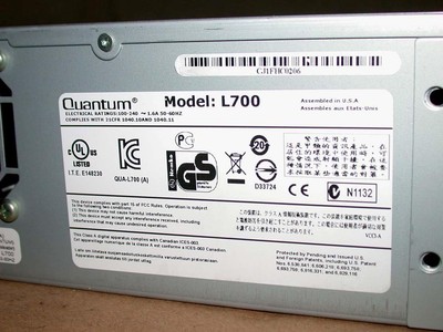 Quantum SuperLoader 3 model L700 Tape Autoloader FreeS