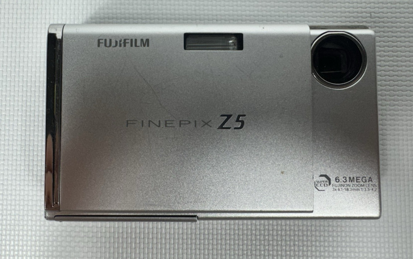 Fujifilm Finepix Z5 Camera Silver (Not Tested, For Parts) | eBay