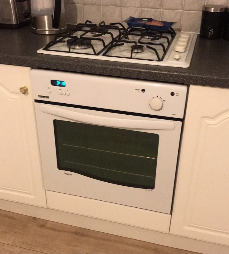 Integrated gas cooker & hob in Peterlee, County Durham Gumtree