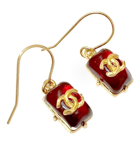 CHANEL CCロゴピアス ボックス付き CHANEL CCロゴピアス⭐︎ボックス&ショッパー付き