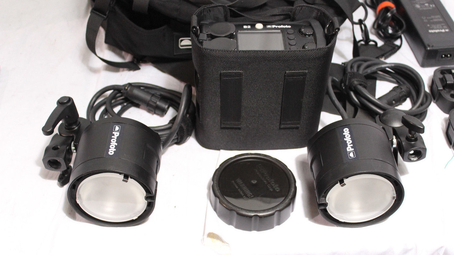 Profoto B2 250 AirTTL Location Kit With 2 Heads and 3 Batteries #3