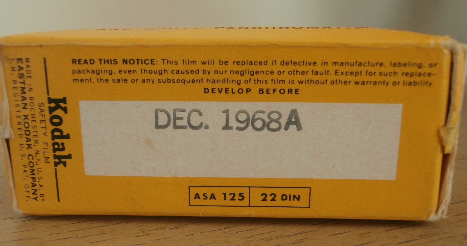 Kodak Verichrome Pan 120 Roll of Sealed Film Exp DEC 1968  13