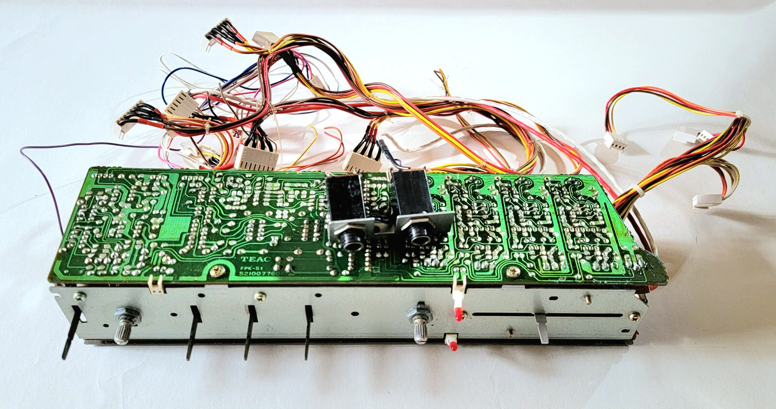 TASCAM 244 Portastudio Master Strip Assembly, PCBs LEDs TASCAM 244 Portastudio Master Strip Assembly, PCBs LEDs