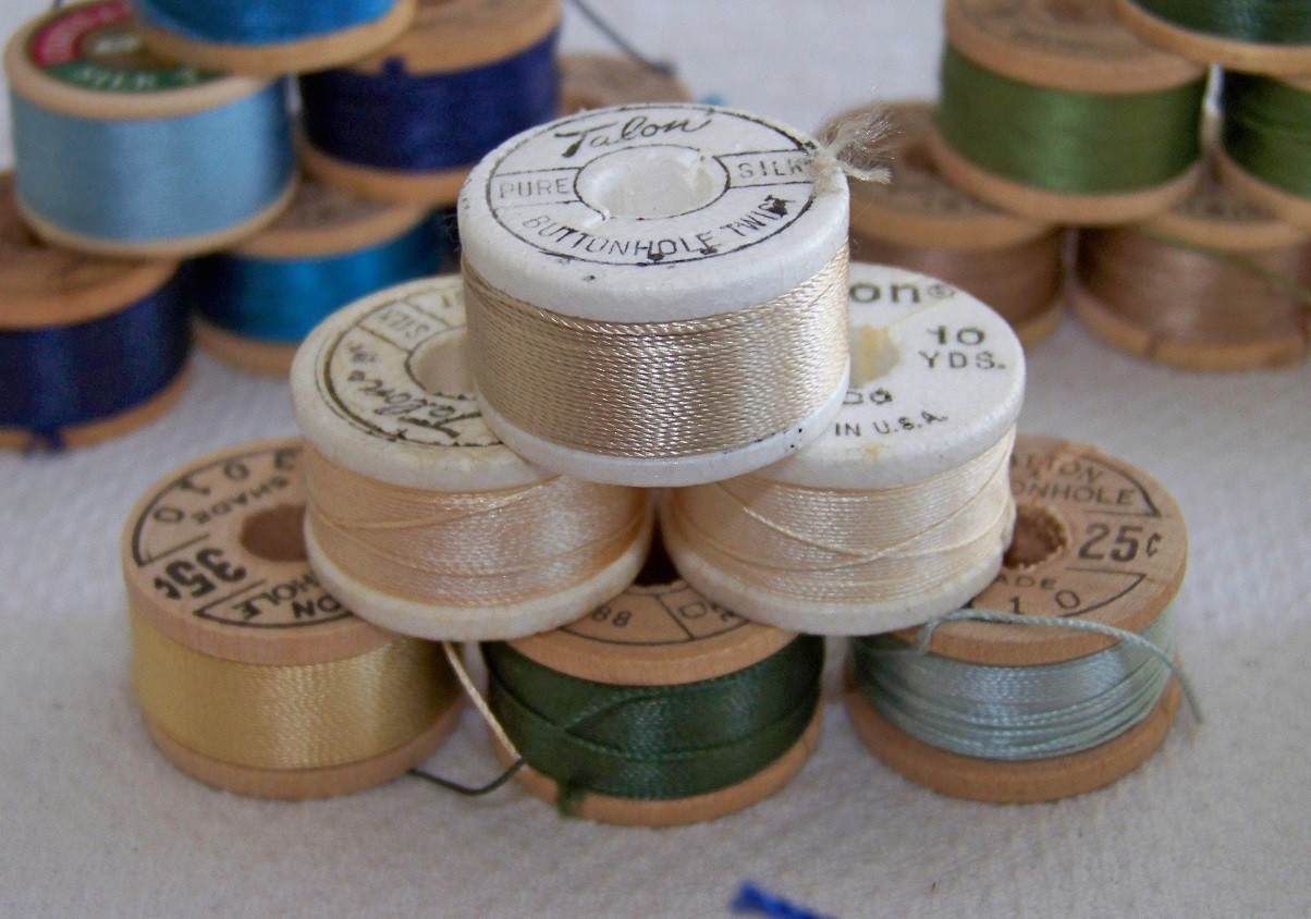 43 Vintage CORTICELLI Talon COATS & CLARK'S Buttonhole Twist Silk Thread Spools
