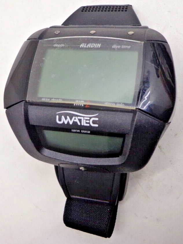 UWATEC、ALADINシリーズのダイブコンピュータ電池交換、ダイコン
