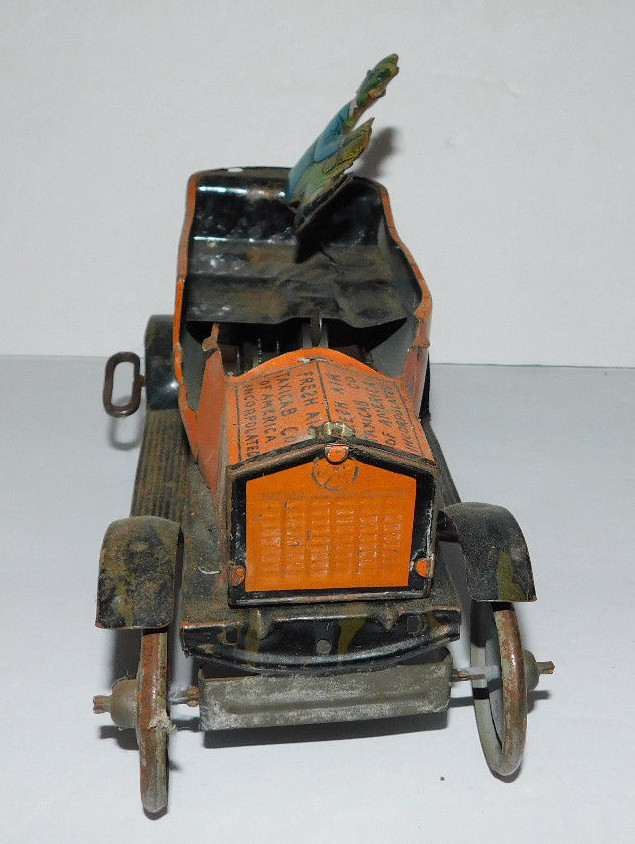 VINTAGE TIN WIND UP AMOS AND ANDY TAXI CAB LOUIS MARX TOY FOR PARTS OR REPAIR