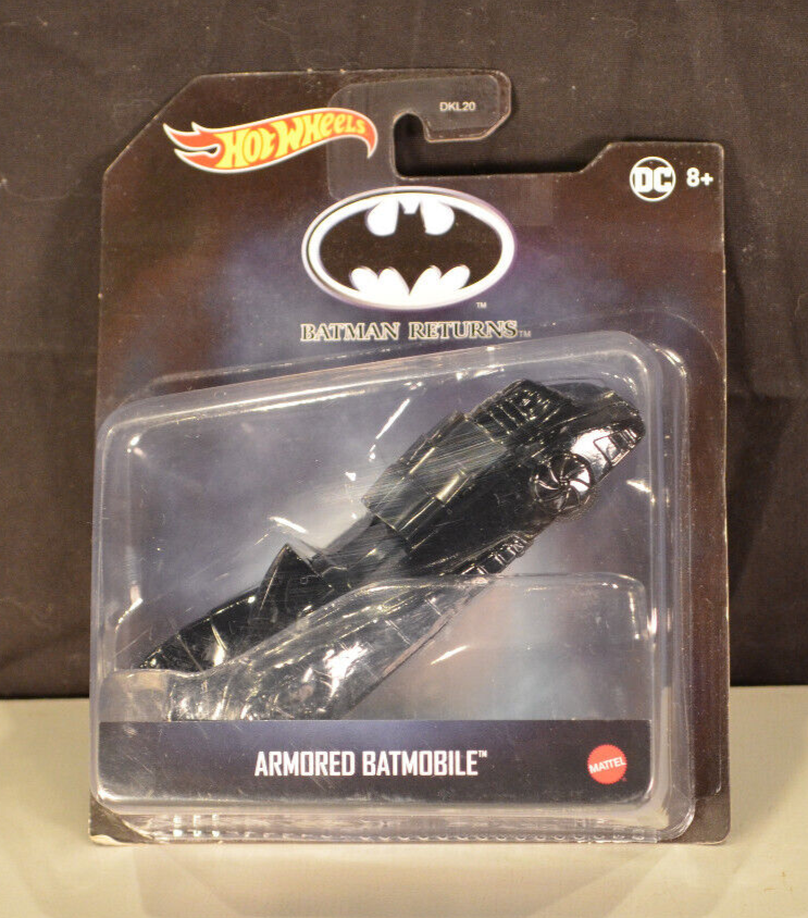 Batman Returns Armored Batmobile 1:50 Scale Mip