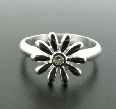 Elements silver and cz flower ring, size N and Q