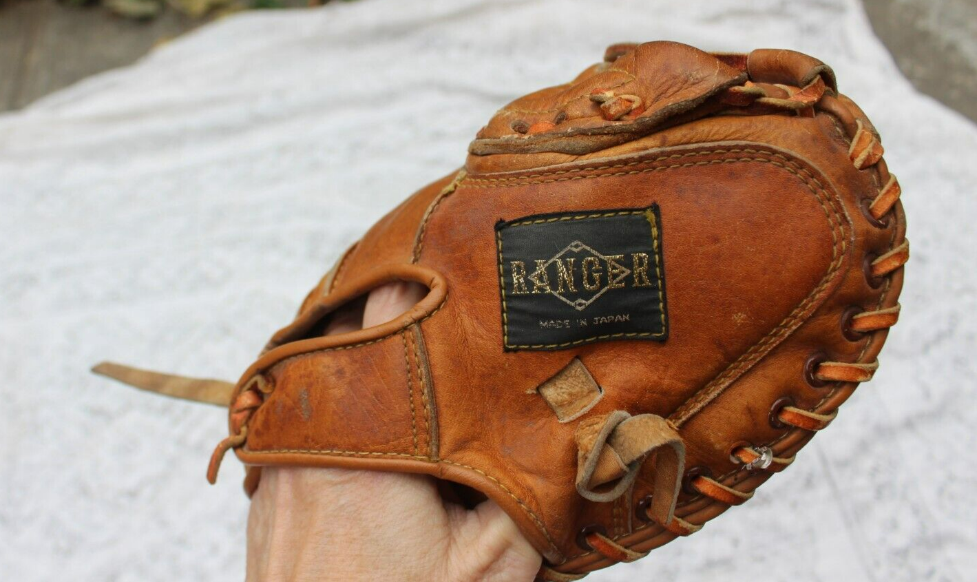 Vintage Made in Japan Ranger S223 Snap Flex Baseball Mitt