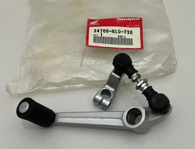 HONDA VFR400R VFR400RII-RIII VFR400Z GEAR PEDAL # 24700-ML0-720 NEW OEM (503)I