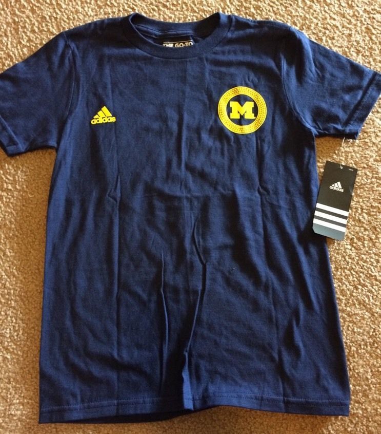 阿迪达斯棉男女儿童上衣和 T恤