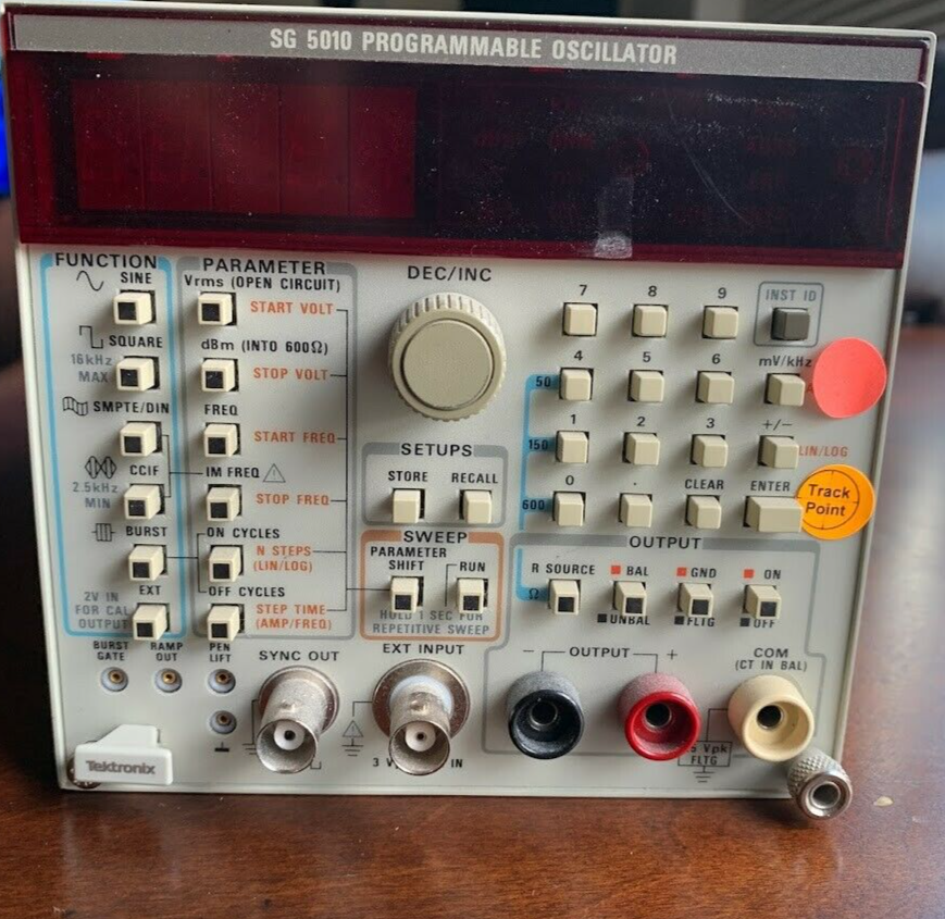 Tektronix SG5010 Programmable Audio Signal Generator Oscillator Plug In