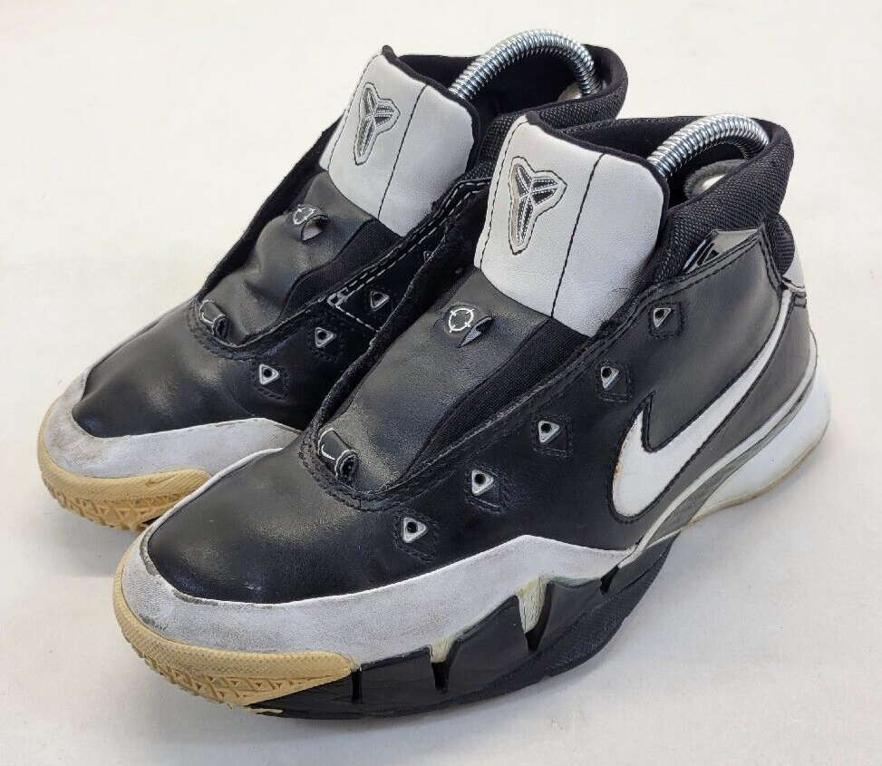 Nike Zoom Kobe 1 Uptempo Orca Black White Size 5.5 Youth Basketball Shoes