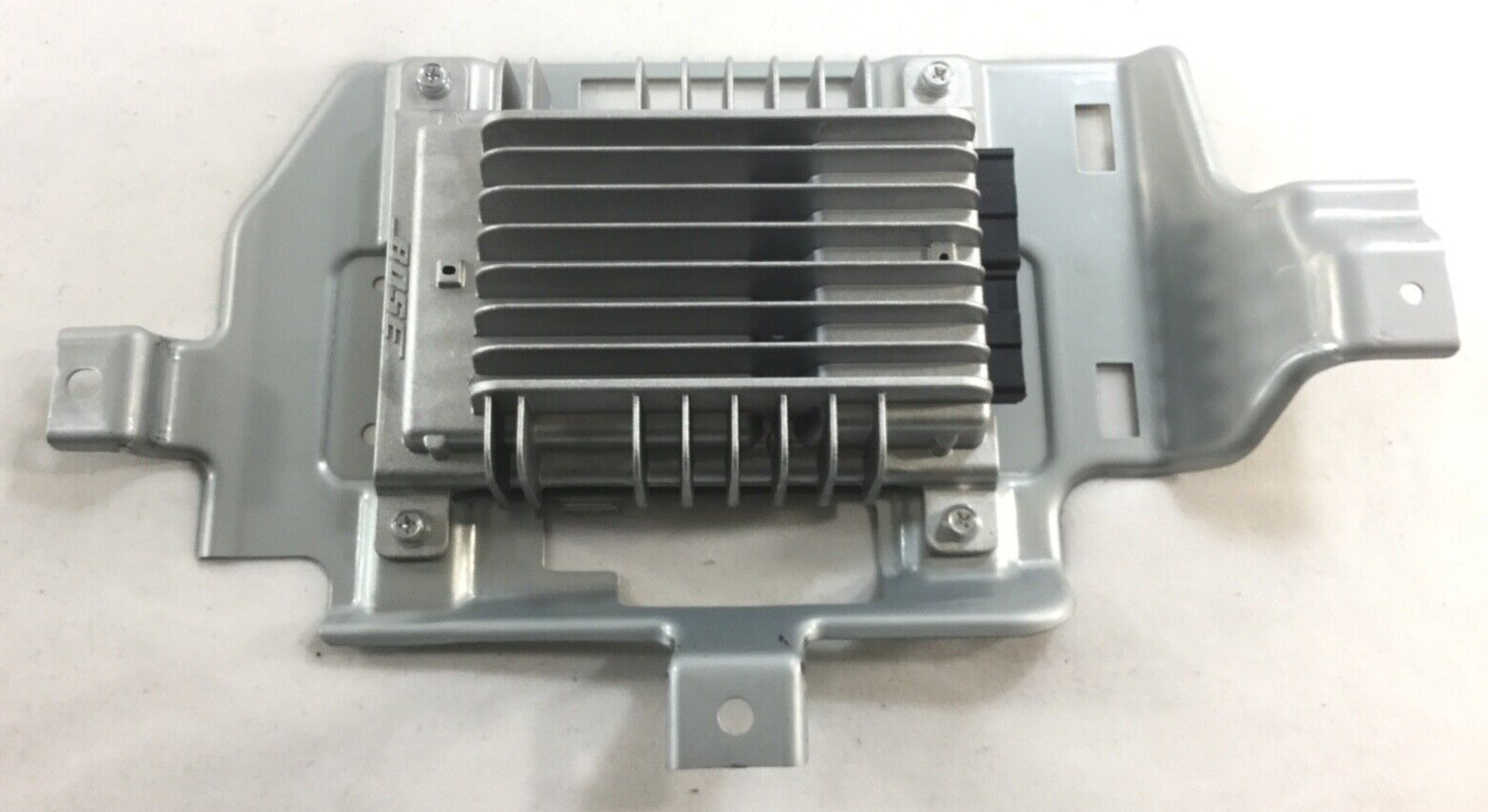 28060-KJ10A Nissan GT-R Radio Bose Amplifier NEW OEM