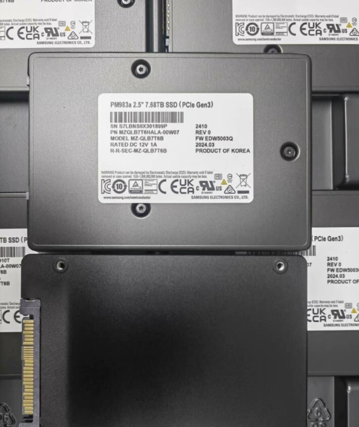 ③-W700-SAMSUNG NVMe 256GB SSD 4点 ③-W700-SAMSUNG NVMe 256GB SSD 4点 ③-W700-SAMSUNG NVMe