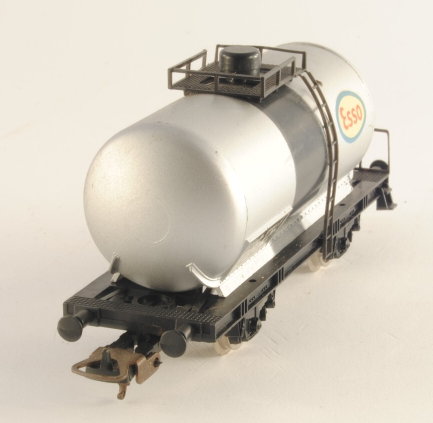 Lima 2711 vagone cisterna ESSO carro merci FS trasporto olio minerale H0 1:87