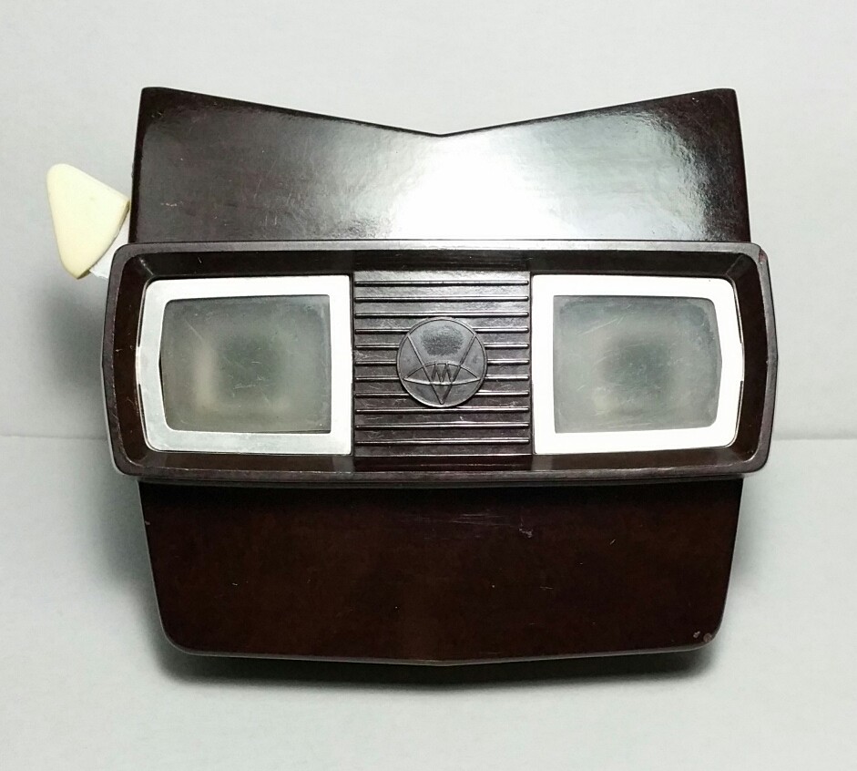 Vintage Model E Bakelite Viewmaster, 1956-60