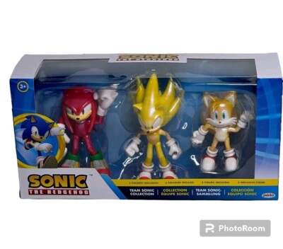 3 Figure Sonic The Hedgehog Team Box Set Knuckles, Tails, & Super Sonic New Toy!