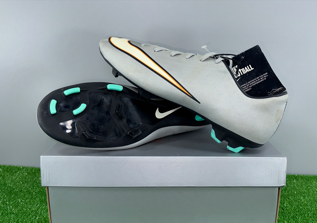 NIKE ナイキ マーキュリアル ビクトリー VI CR7 DF HG-V