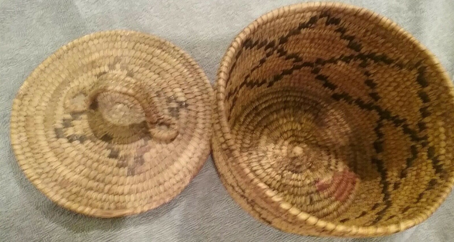 PIMA PAPAGO NATIVE AMERICAN WOVEN LIDDED INDIAN BASKET