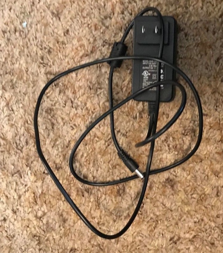 YAMAHA PSR-170 PORTATONE 61 Key Full Size Portable Keyboard w/Power Supply