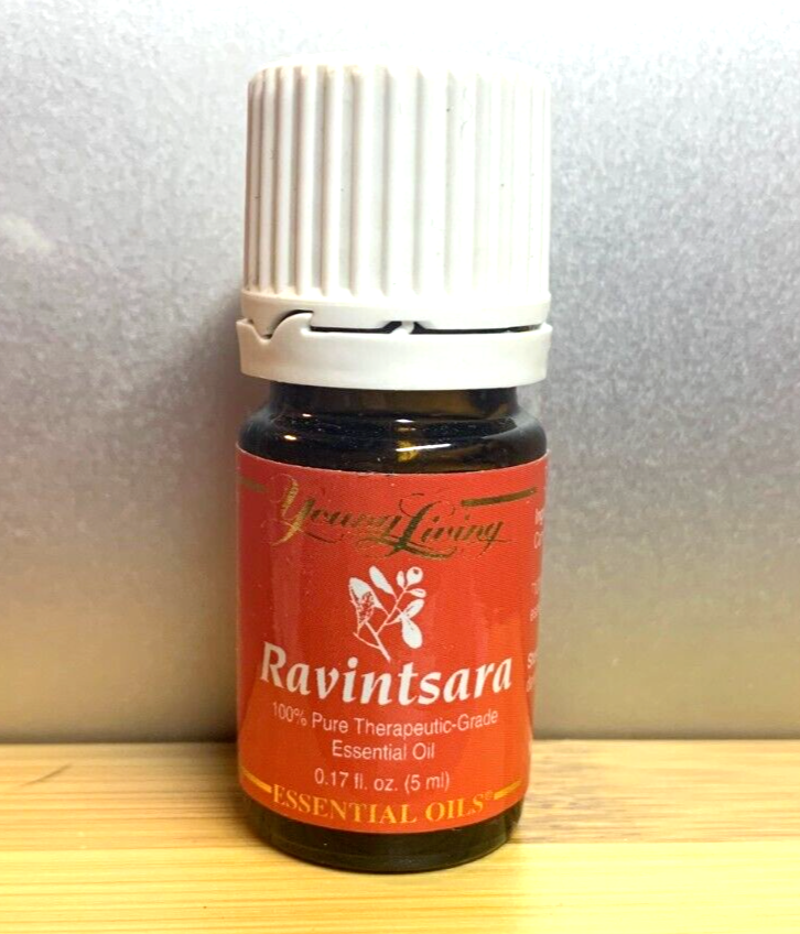 Essential Oils and essential oils diffuser, Ravintsara