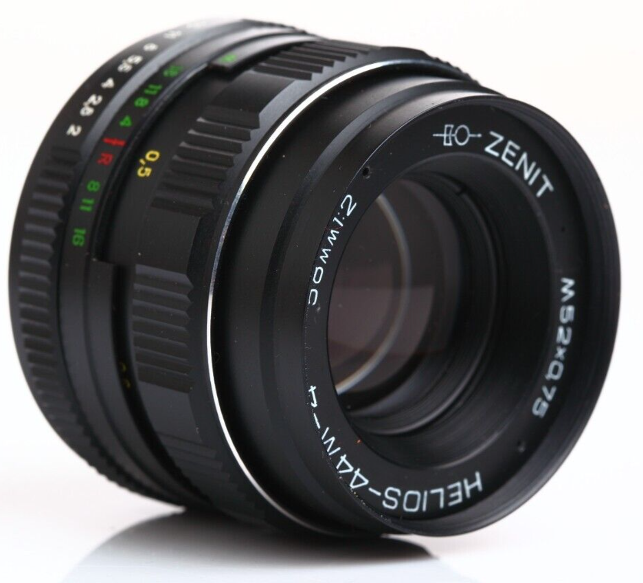 Helios 44m-4 58mm f2 Portrait Bokeh Lens DSLR M42 Mount Helios 44m-4 58mm f2 Portrait Bokeh Lens DSLR M42 Mount