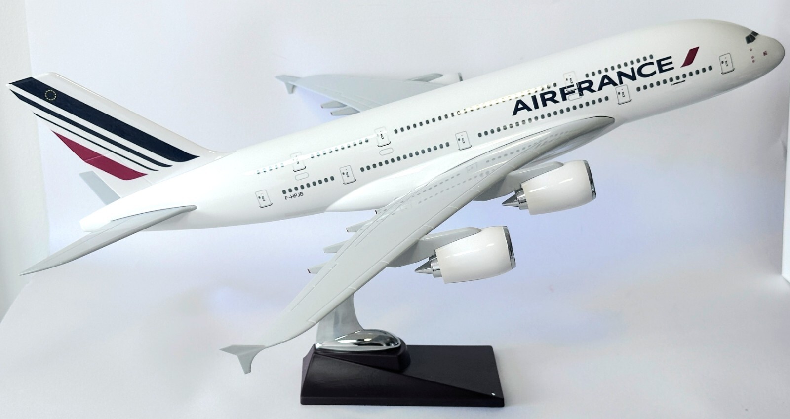 SKYMARKS AIRFRANCE 航空機モデル 1/200　A380 1/200 SKYMARKS AIR FRANCE AIRBUS A380-800 W/GEAR AIRCRAFT