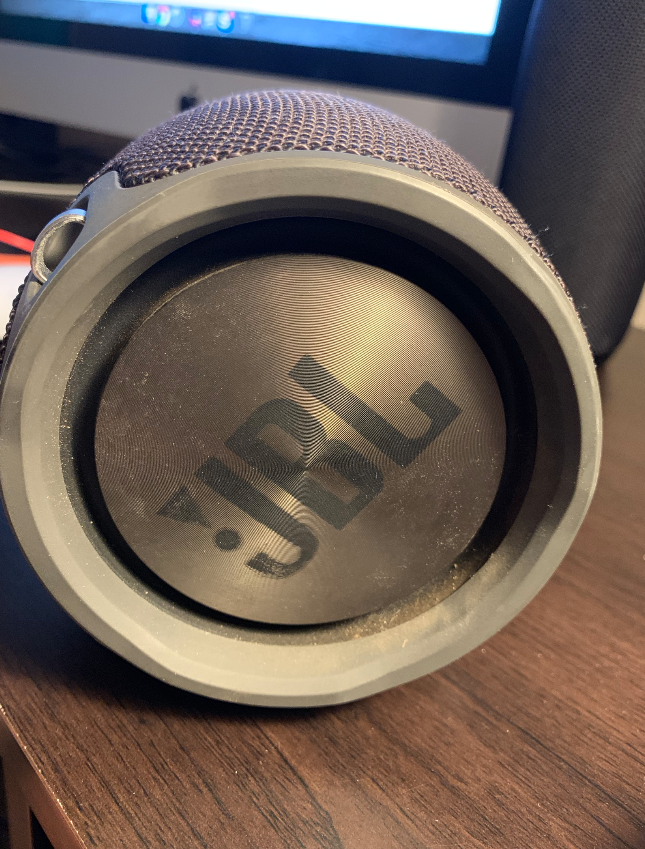 JBL Xtreme portable wireless bluetooth speaker with Rich sound, Splashproof, USB