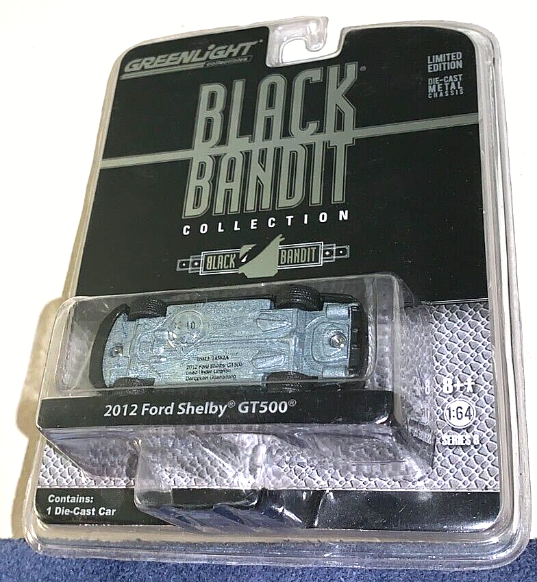 GREENLIGHT 2013 1/64 BLACK BANDIT 2012 FORD SHELBY GT500