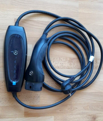 Mercedes / Ladekabel für Haushaltssteckdose + Tasche, 5 Meter 