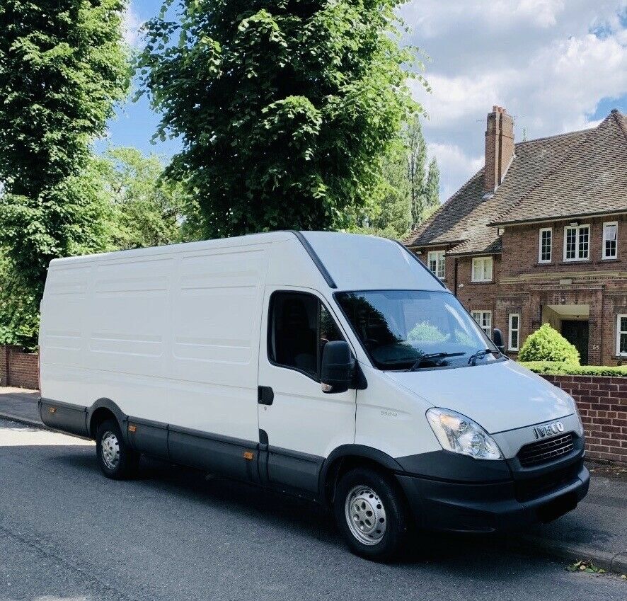 07 934 301 825 MAN and VAN  Same Day HOUSE REMOVAL *also* Waste Rubbish Removal