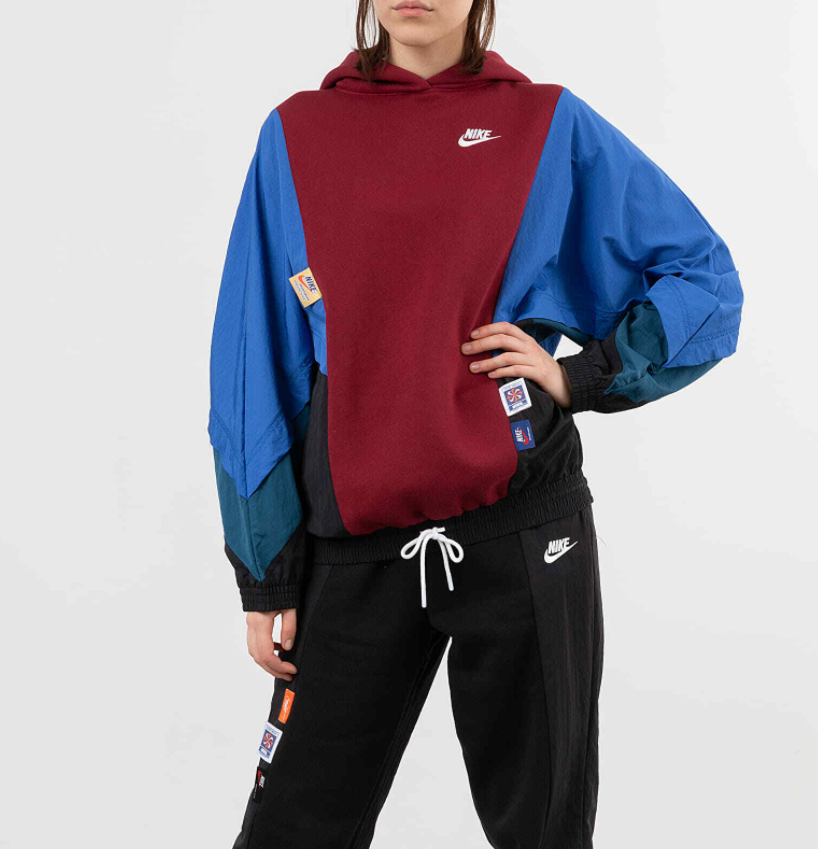 NWT 90 Women s Nike Icon Clash Pullover Hoodie Size STeam Red Blue CJ2029 677 eBay