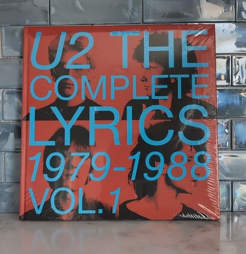 激レア非売品！】U2 THE COMPLETE LYRICS 2冊セット！！ 激レア