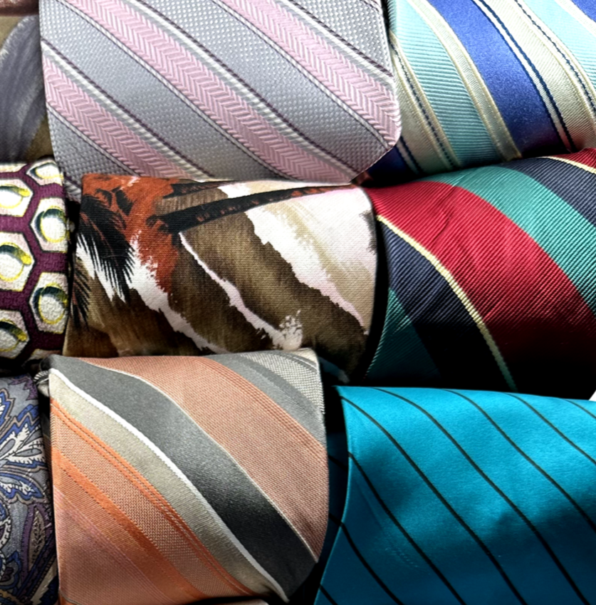 50 Mens Ties Neckties Lot Quilters Crafts Quilting Fabric Hobby Arts Mixed