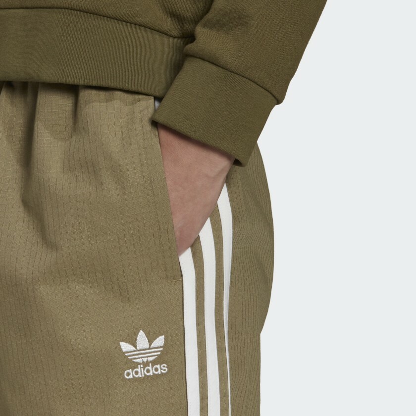 adicolor cargo pants